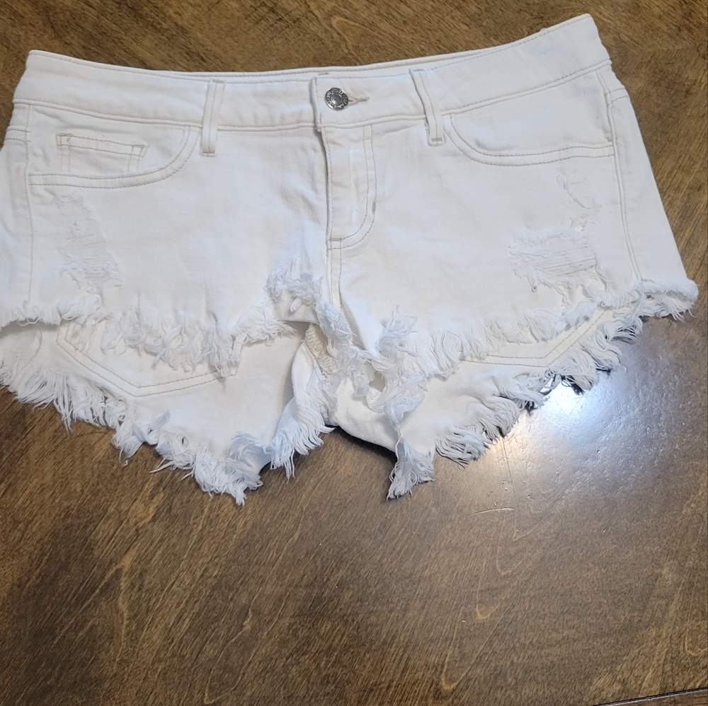 GUESS shorts